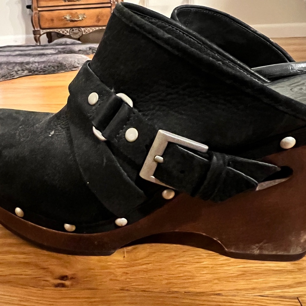 UGG Black Suede Clogs with Silver Buckle & Trim. Wood Heels.